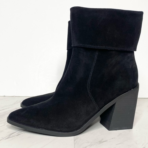 Blondo Sidnee Black Suede Heeled Bootie 7 - Picture 1 of 15